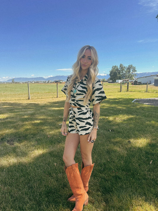 ZEBRA PRINT SHORT SET