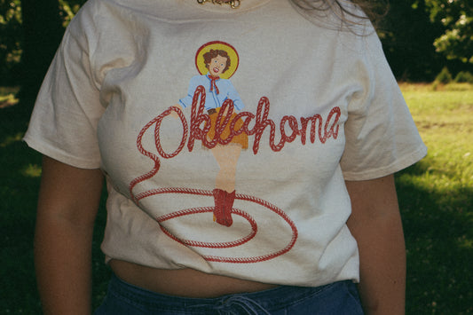 OKLAHOMA COWGIRL GRAPHIC TEE