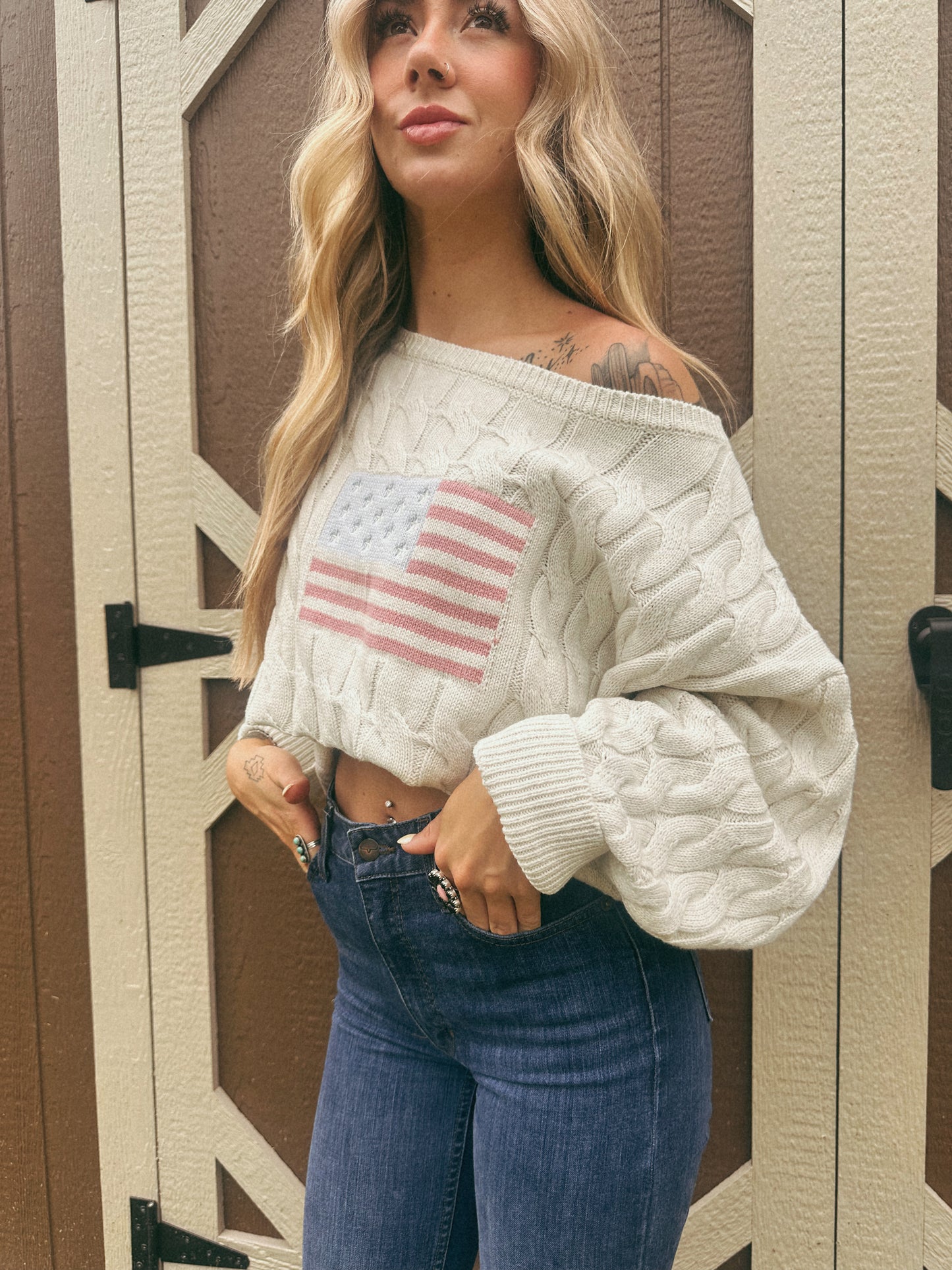 USA KNITTED OFF THE SHOULDER SWEATER