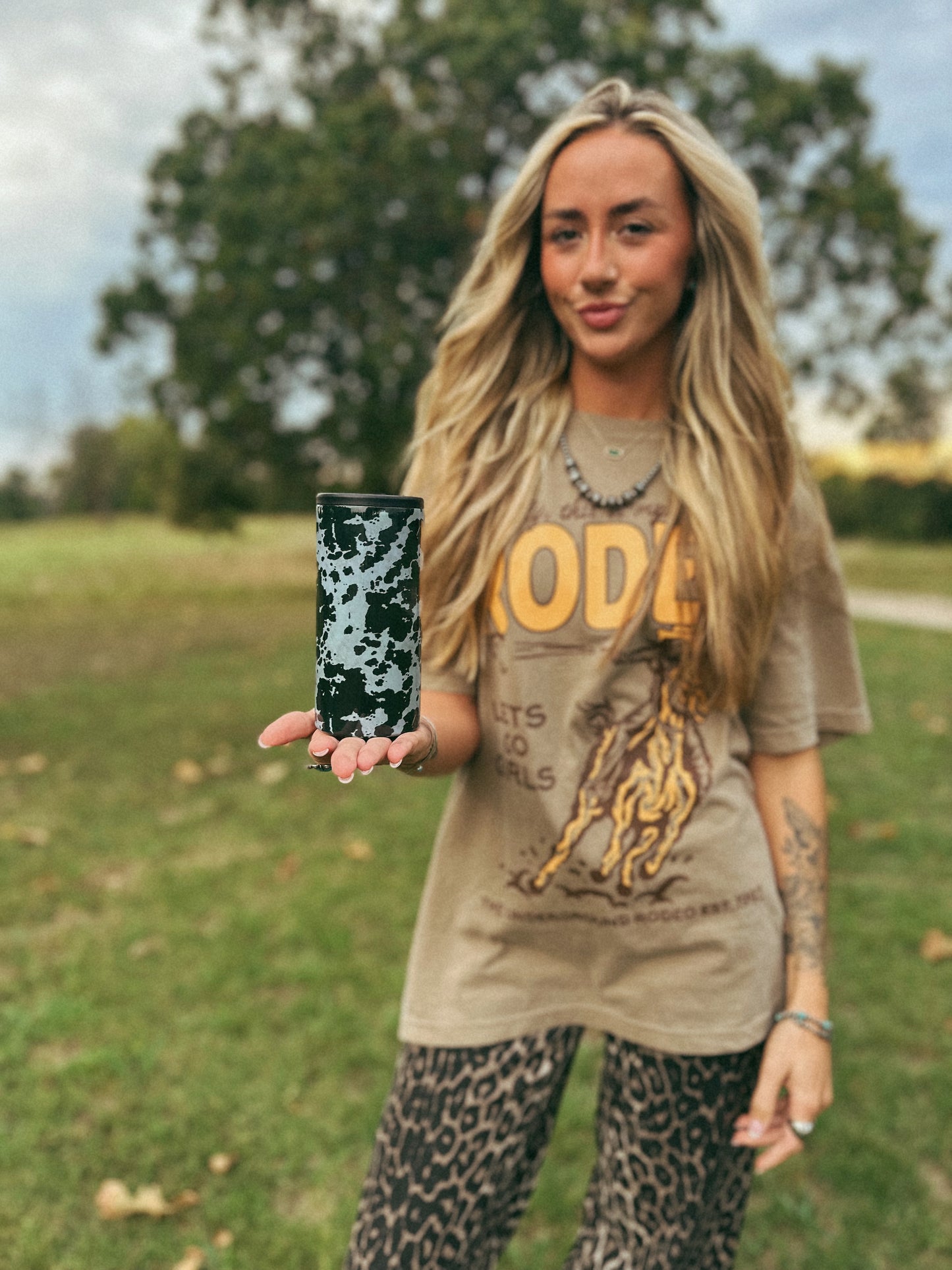 HARD KOOZIE IN COWHIDE