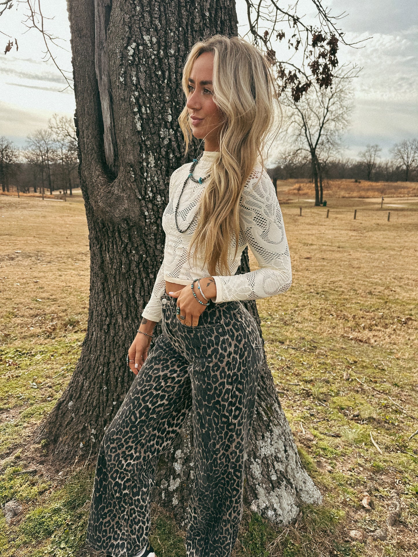 KNIT SEAMLESS LONG SLEEVE