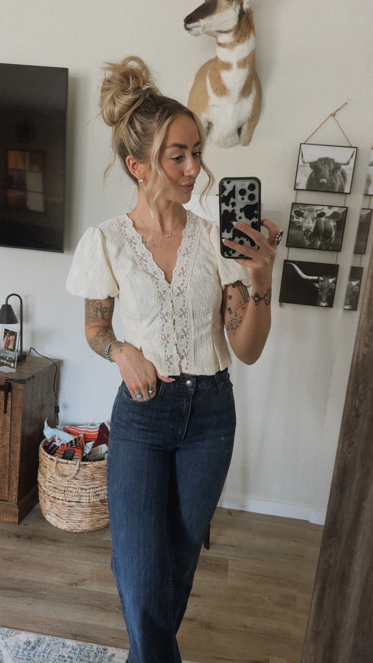 LACE TRIM BUTTON TOP