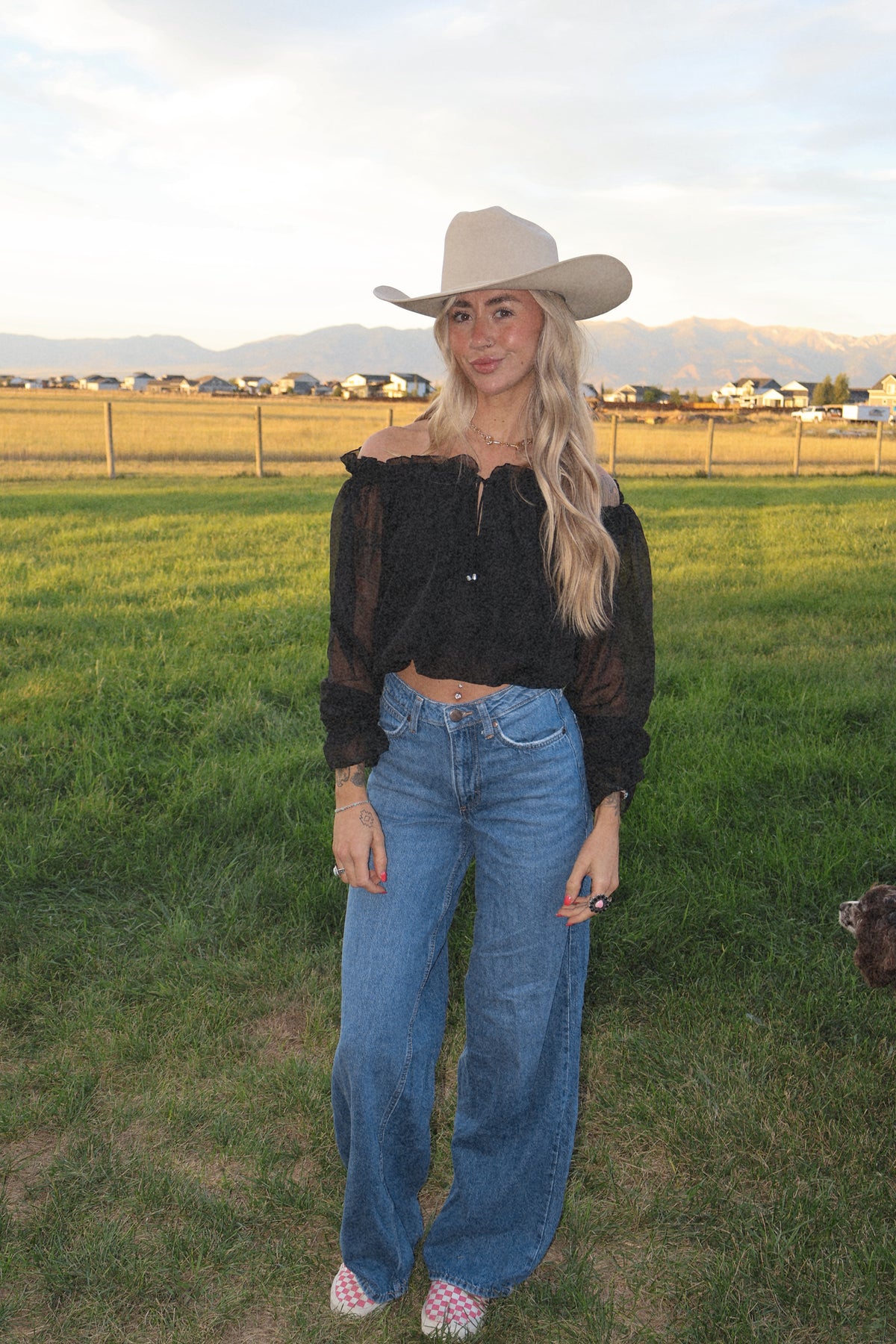 RUFFLE OFF THE SHOULDER PEASANT BLOUSE
