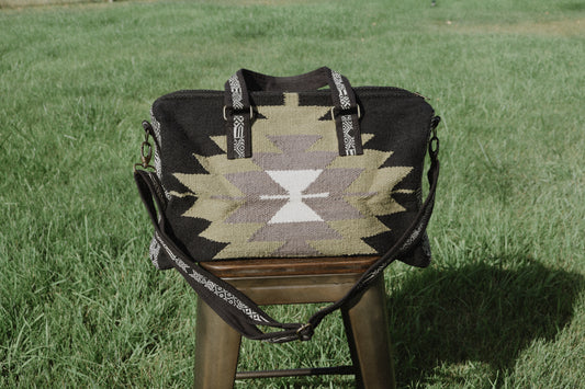 WESTERN WEEKENDER IN BLACK, OLIVE & GRAY