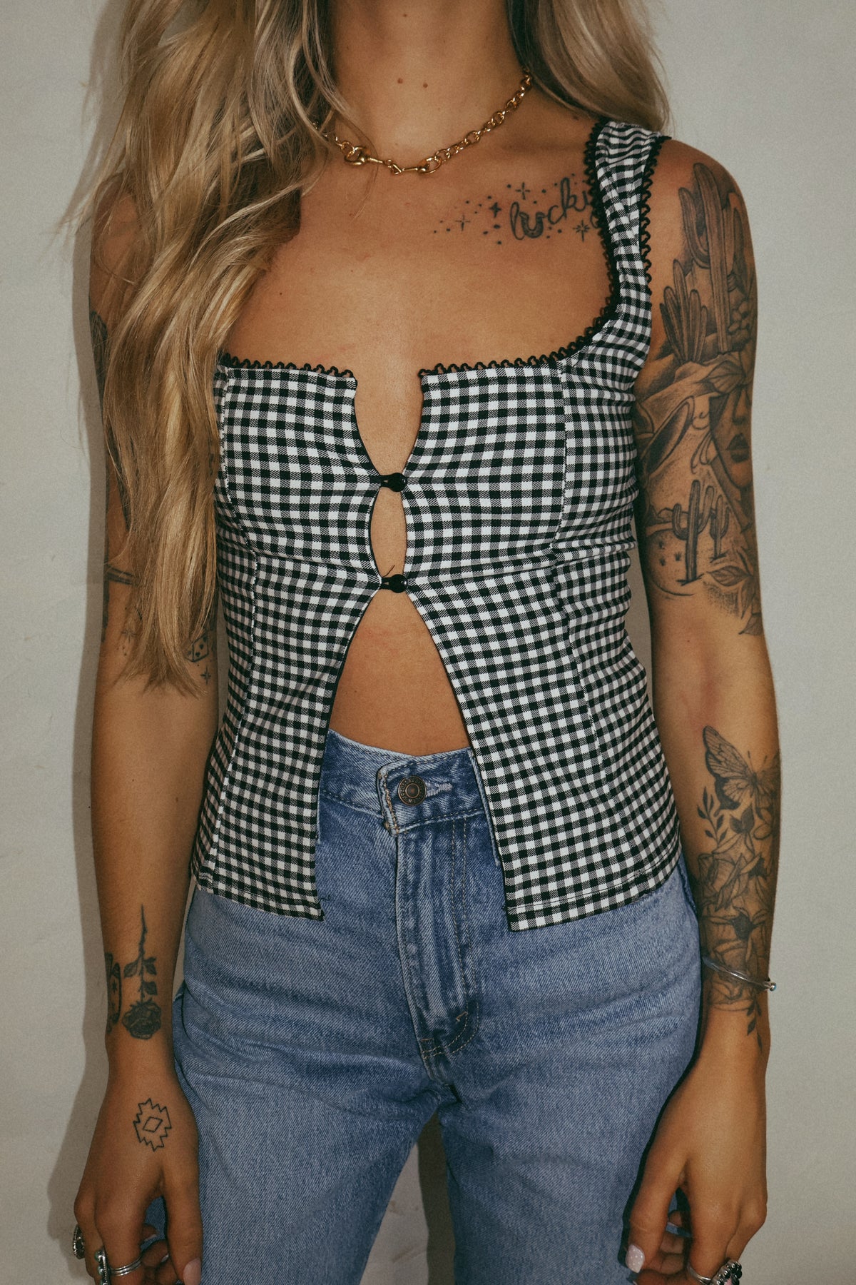 GINGHAM PLAID FRONT BUTTON TOP